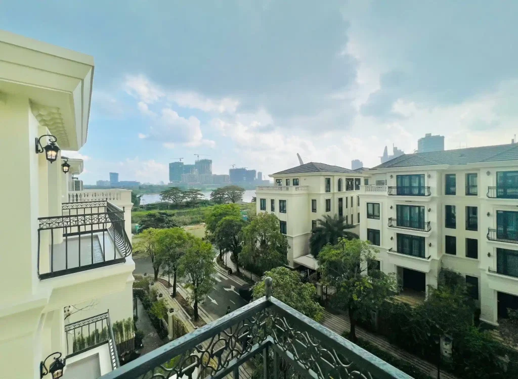 giá bán biệt thự Vinhomes Ba Son Quận 1